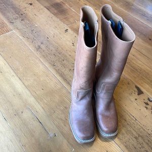Frye Campus Size 7 in Saddle